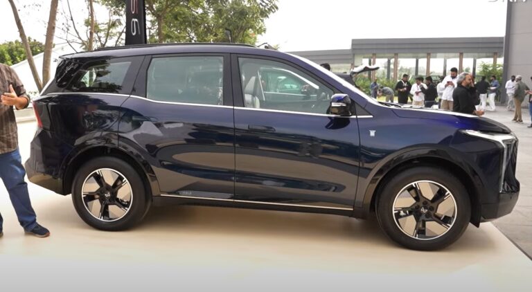 Mahindra XEV 9S 2025