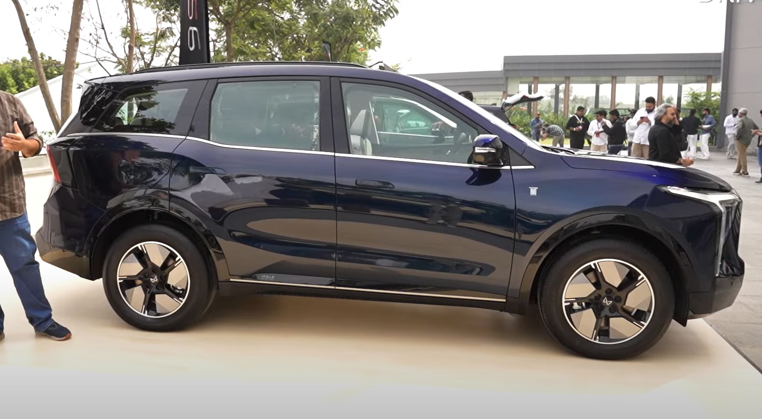 Mahindra XEV 9S 2025